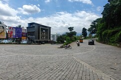 Address of GATEWAY RESIDENCY