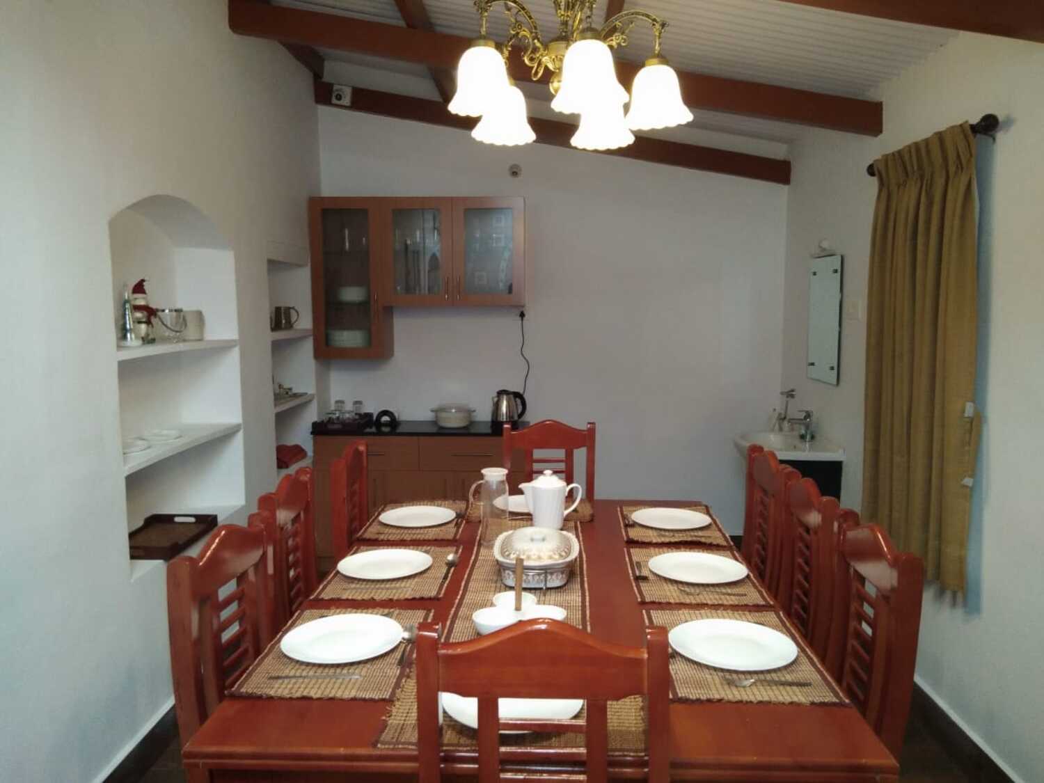 Westberry Inn Luxury Homestay - Tap to explore photos