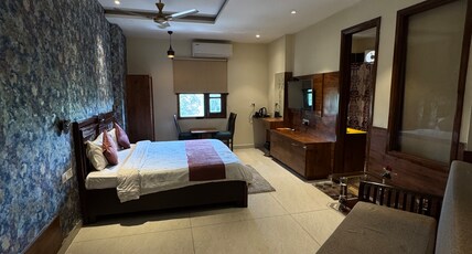Sky Star Hotel Room Type - Superior Room with Bathtub