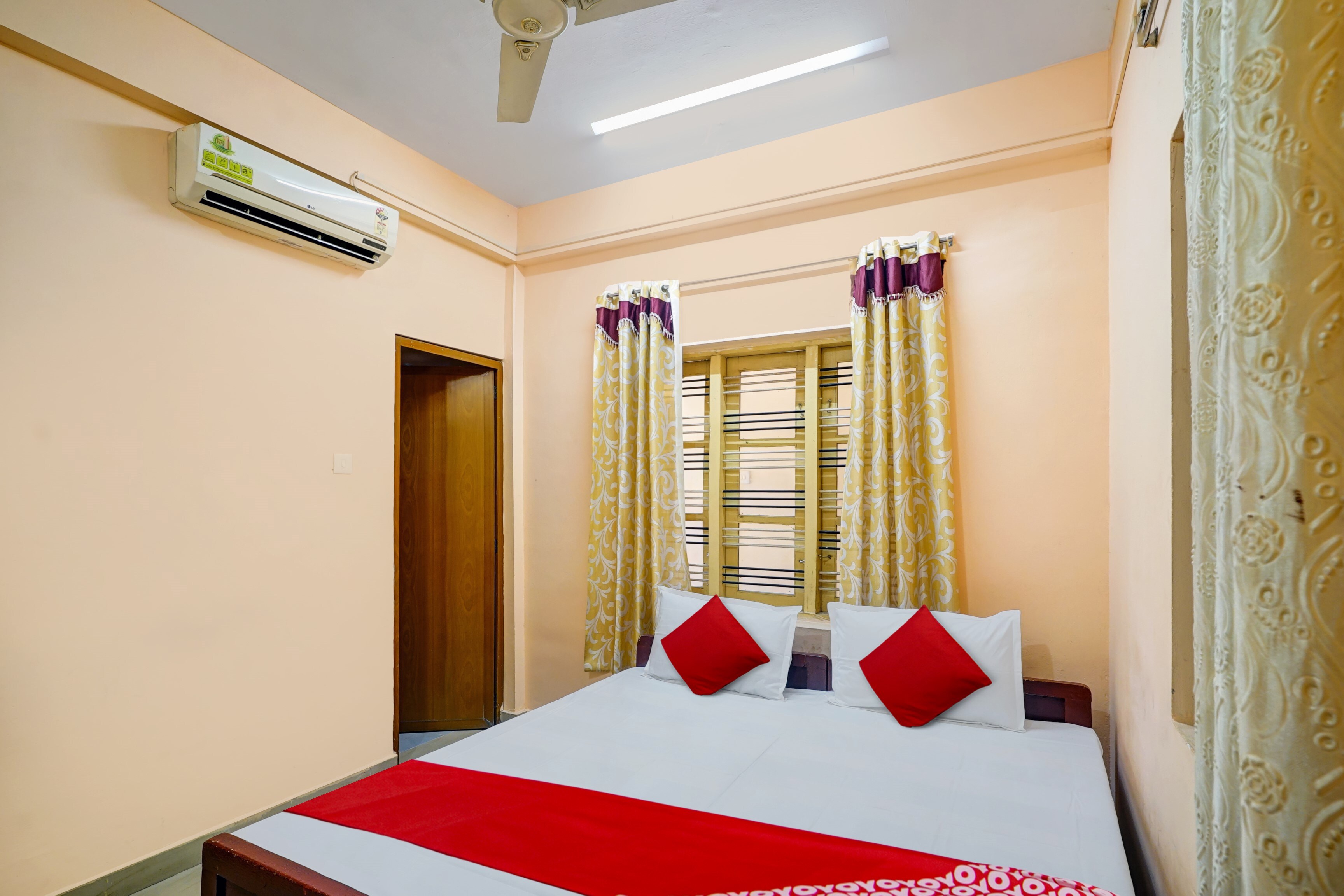 Hotel O Lekshmi Rooms & Villas - Tap to explore photos