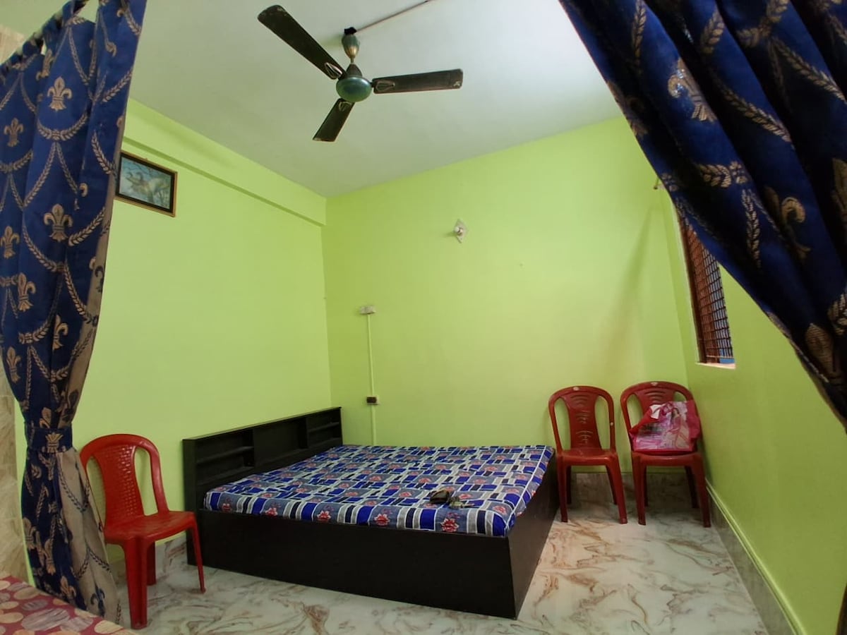 Comfort Studio Type Appartment North Kolkata - Tap to explore photos
