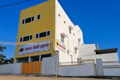Jeya Rooms for Homestay near Airport