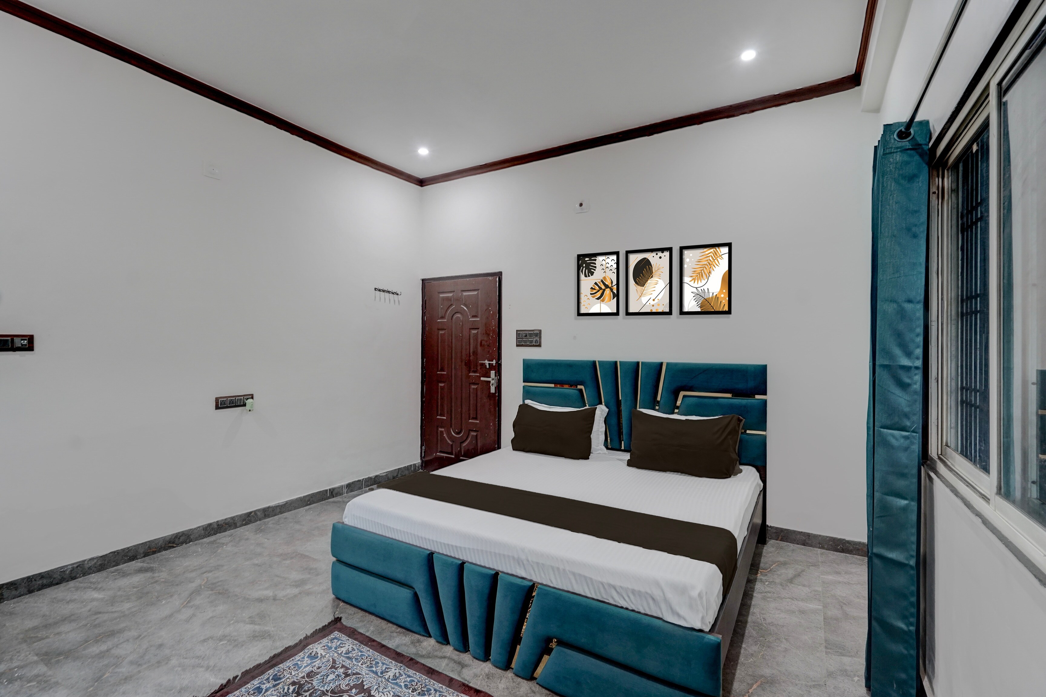 Hotel O A-Cube - Tap to explore photos