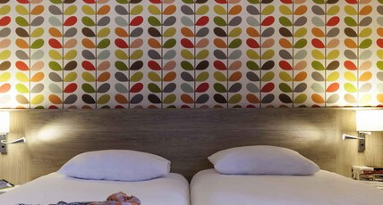 ibis Styles Chaumont Centre Gare Room Type - Standard Room with two single beds ibis Styles Chaumont Centre Gare Room Type - Standard Room with two single beds