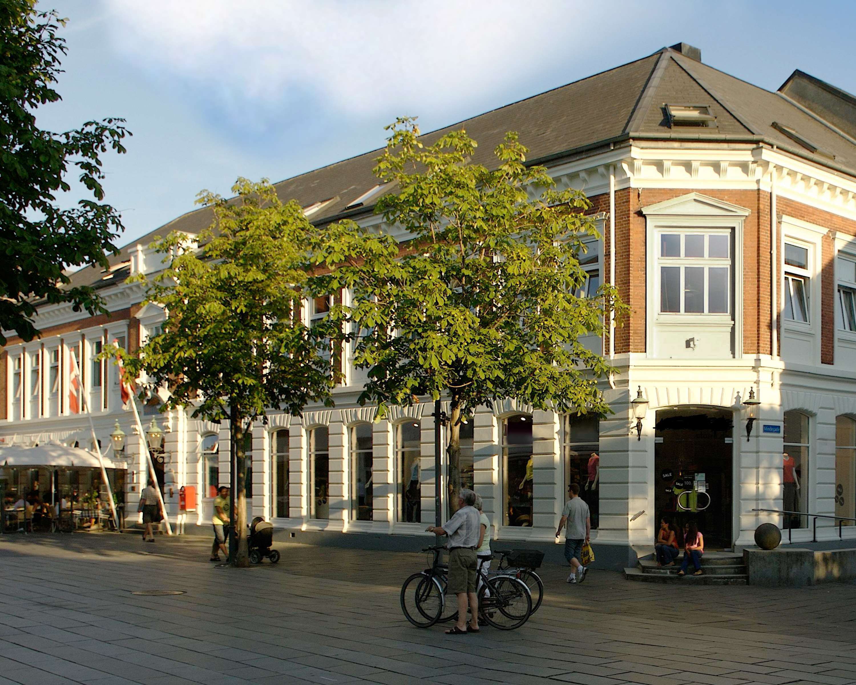 Main gallery