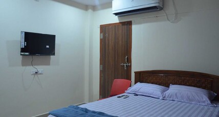 Hotel O Maa CG Stay Room Type - Classic