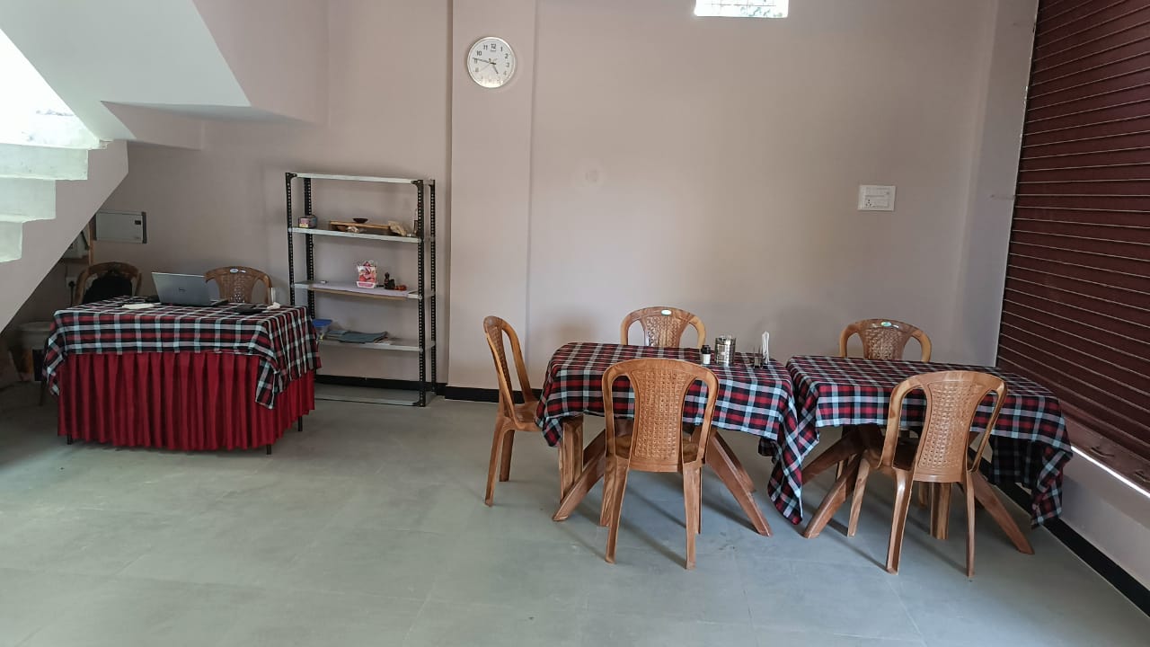 BANDHAV SARAY HOME STAY - Tap to explore photos