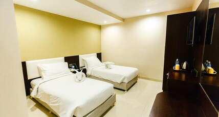 Hotel Himalayaa Room Type - Premium  Room