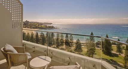 InterContinental Sydney Coogee Beach Room Type - 2 Double Premium Oceanfront