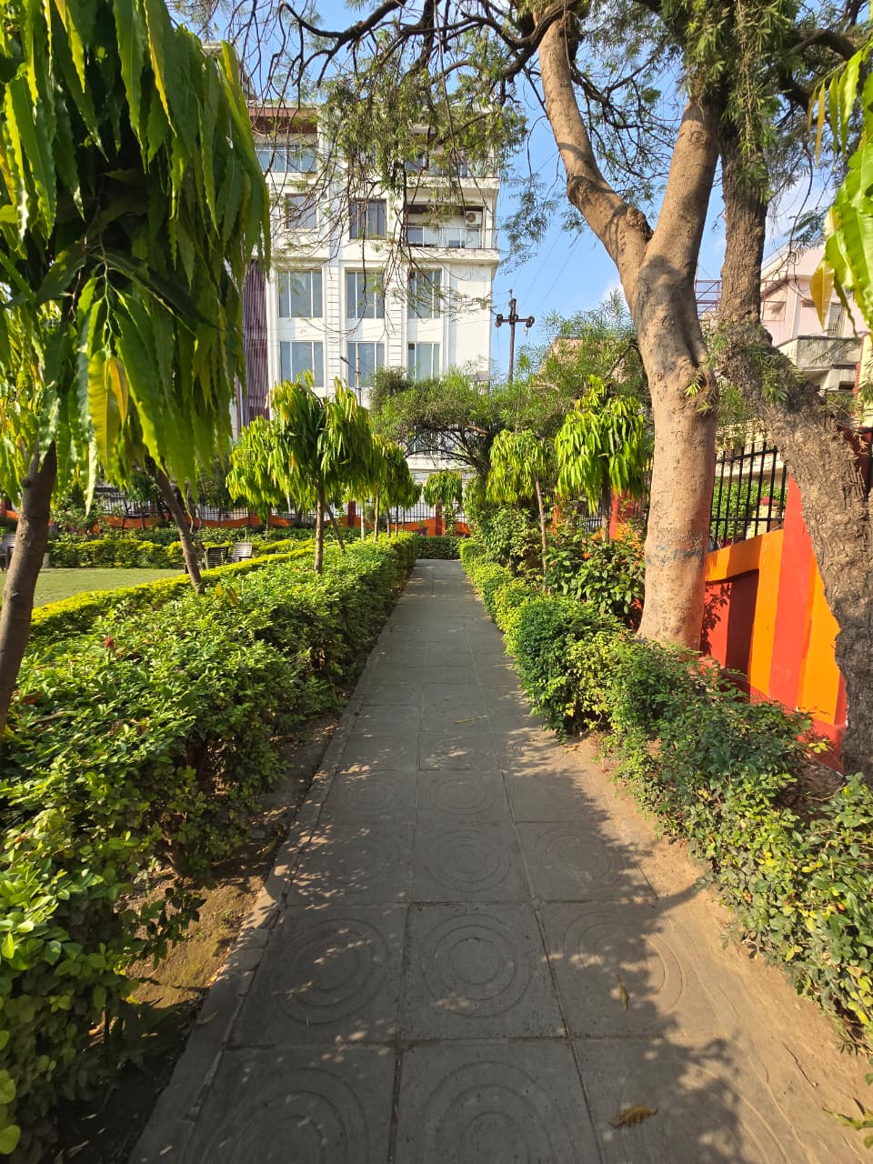 KASHIANA HOMES UNIT 1 - Tap to explore photos