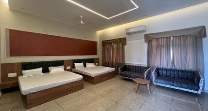THE ASHOKA garden and hotel Room Type - Twin room