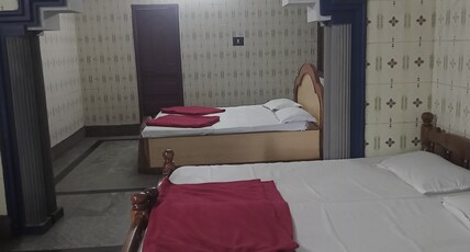 SRI Renuka hotel and lodging Room Type - Standard room