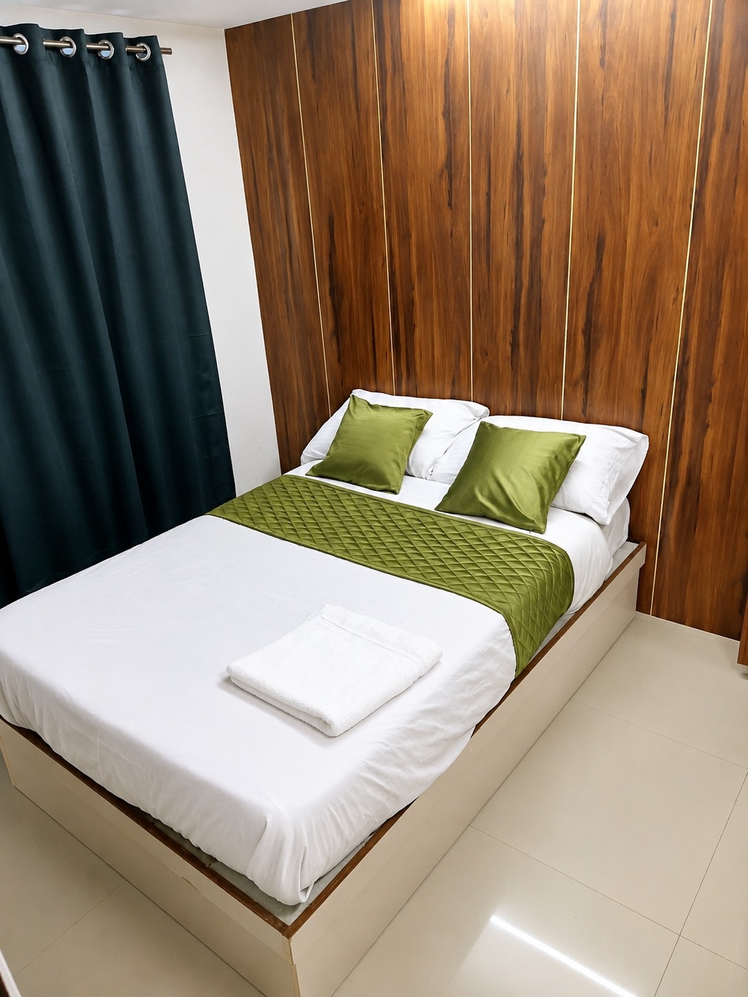 HOTEL SWARNA RESIDENCY - Tap to explore photos