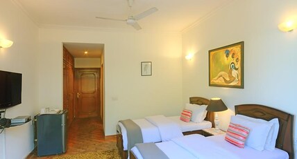 The Stay Inn | Bed & Breakfast Room Type - Deluxe Room