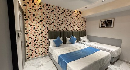 Hotel Pravish Sky Room Type - Triple Bed Room