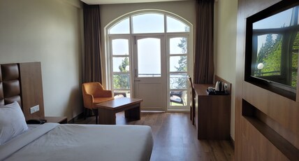 Mussoorie Gateway Room Type - Premium Club Room