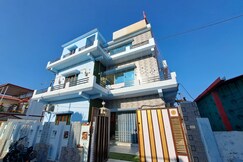 Hotel O by OYO Pragya Inn