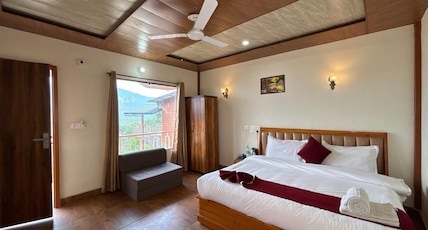 Nature Trend Resort Guptkashi Room Type - Mountain View Premium Room ( With Balcony ) Nature Trend Resort Guptkashi Room Type - Mountain View Premium Room ( With Balcony )