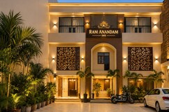 RAM ANANDAM INN