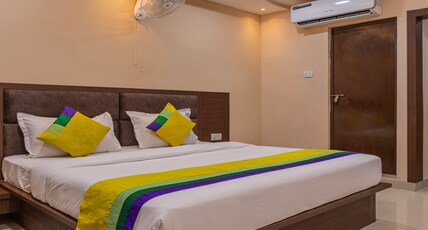 Itsy Hotels Kashi Grand, BHU Room Type - Standard Room