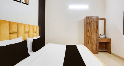 Hotel O by OYO VP GRAND Room Type - Classic