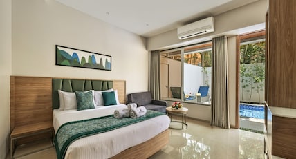 Meritas Aura Resort Room Type - Superior Room with Plunge Pool(This room is in a villa with a common pass-way from the Living and Pa Meritas Aura Resort Room Type - Superior Room with Plunge Pool(This room is in a villa with a common pass-way from the Living and Pa