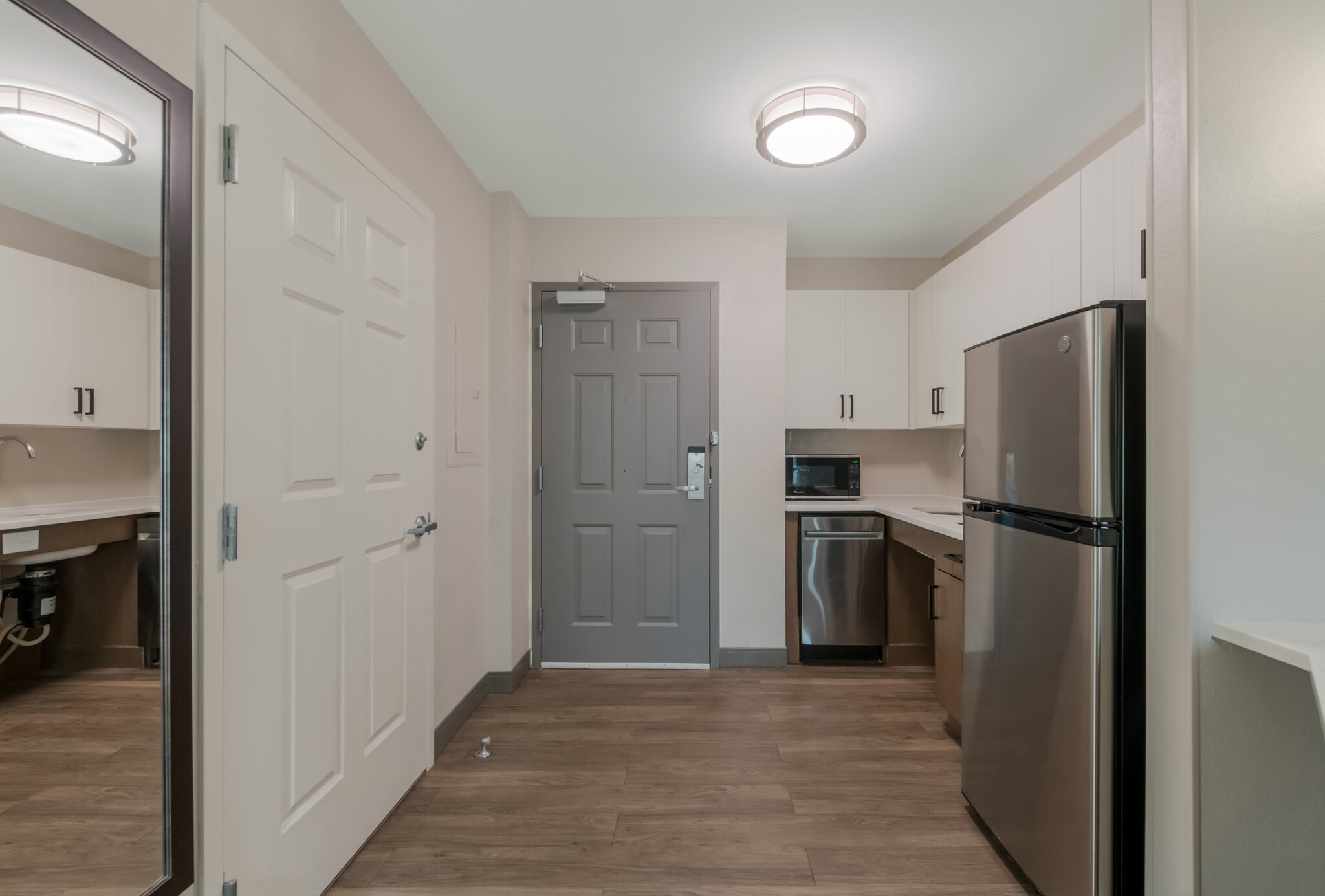 Staybridge Suites Chesapeake-Virginia Beach - Tap to explore photos