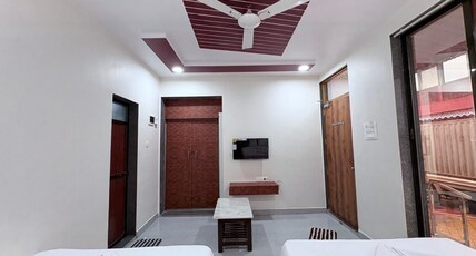 Sandalwoods Resort Room Type - Deluxe Family Room With Balcony Space (4 Person)