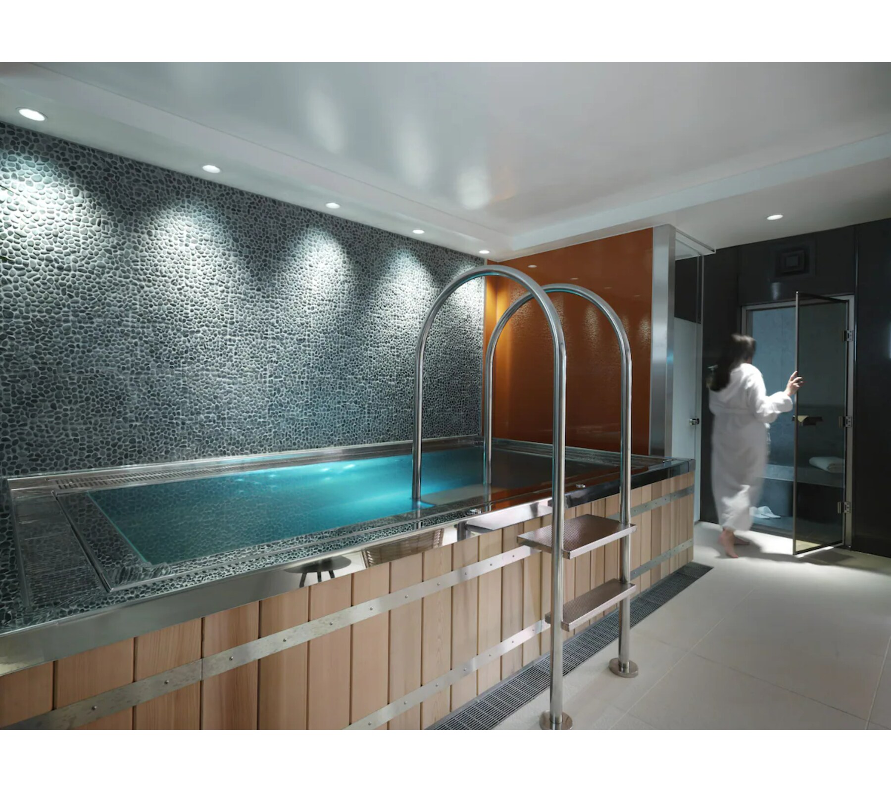 The Athenaeum Hotel & Residences - Tap to explore photos