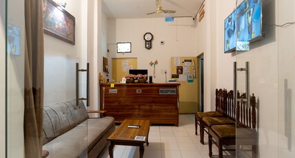 Varanasi rest House Room Type - Deluxe Room With Ganga View