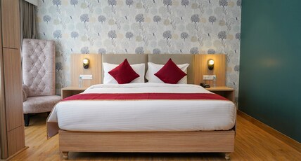 Meraj Inn Alwar Room Type - Executive Suit Room