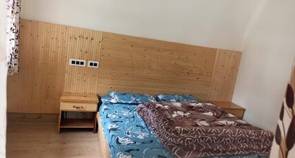 Hotel Ganga Lahari Room Type - Deluxe Room