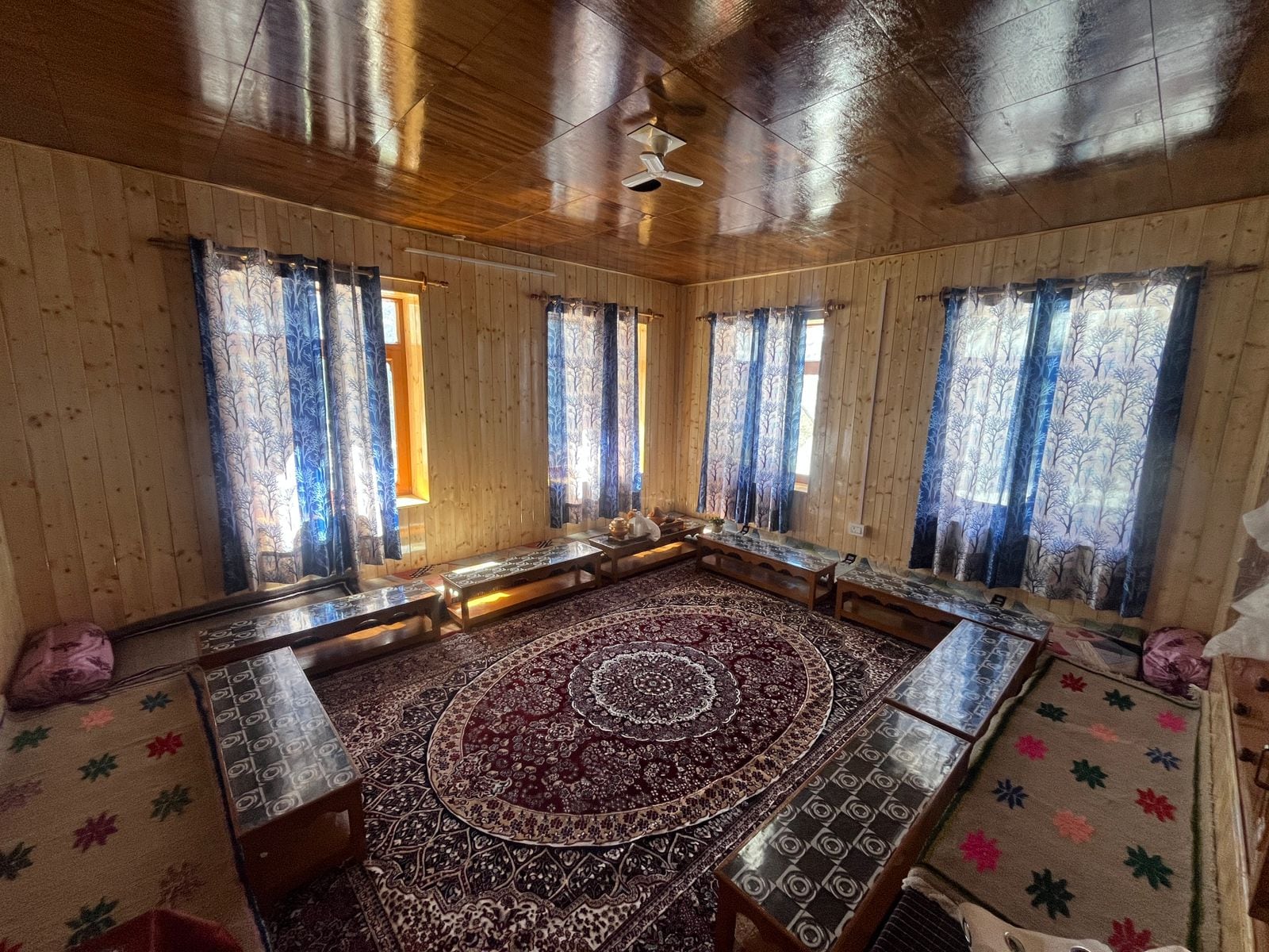 Manepa Homestays - Tap to explore photos