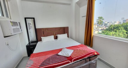 Hotel Vandana Room Type - 403