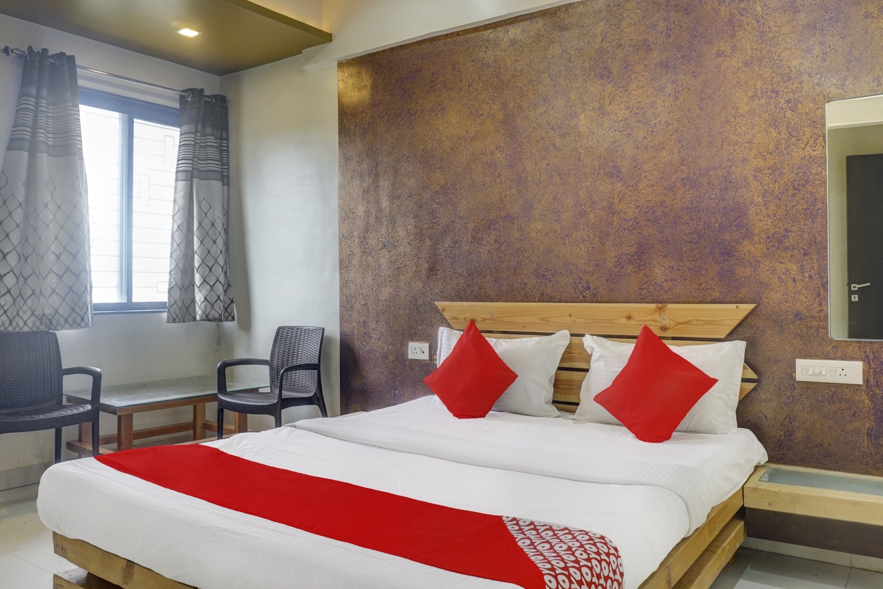 Hotel O Aarambh - Tap to explore photos