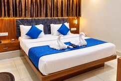 Hotel Divya Palace