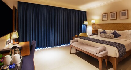 Marquis Beach Resort Room Type - Deluxe Room with Balcony -King Bed