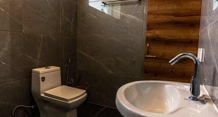 WINTERSTONE STUDIO Room Type - Super Deluxe Room With Private Balcony
