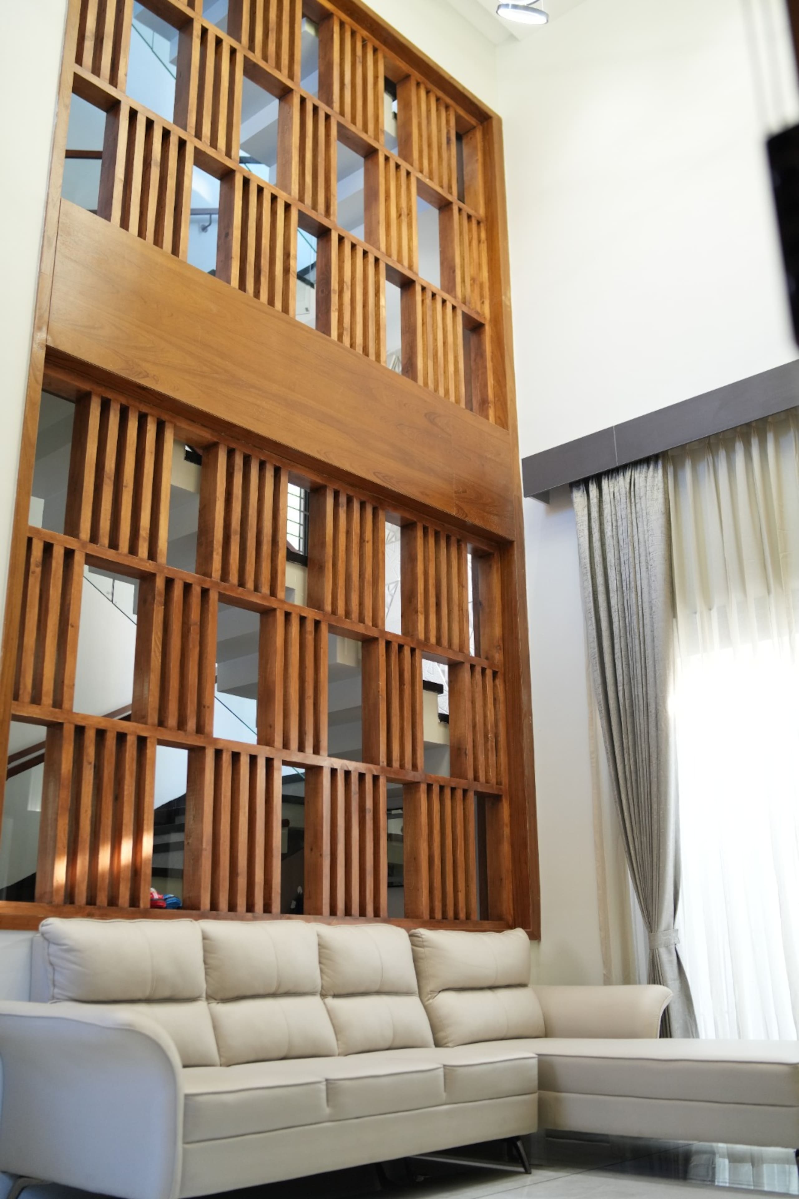 6 Bed AC Villa City View Sleeps 12 Karaikal - Tap to explore photos