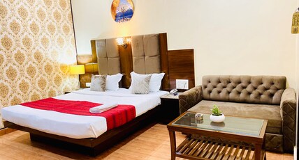 Prayag Inn - 500 Mts from High court Room Type - Deluxe Room