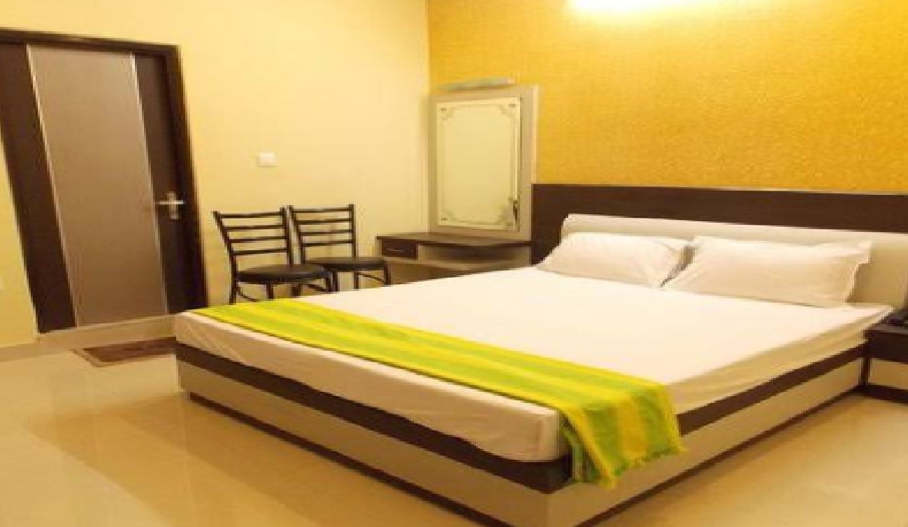 Ram Kripa Inn- 1km from Chitrakoot Dham, Karwi Railway Station - Tap to explore photos