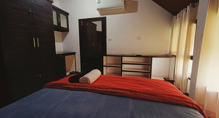 Gouri's Homestay Room Type - AC Private Room with Shared Bathroom