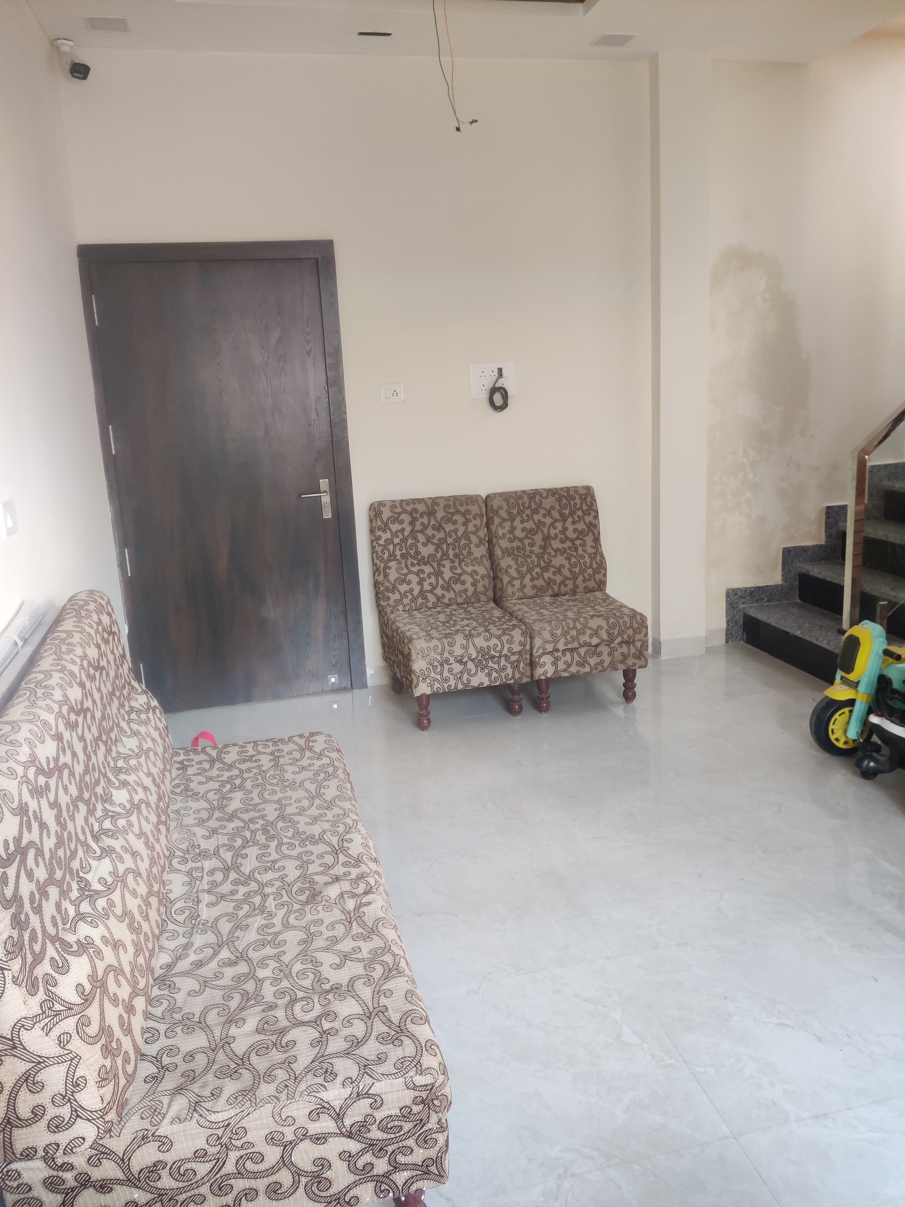 Bansuri Villa Home Stay - Tap to explore photos
