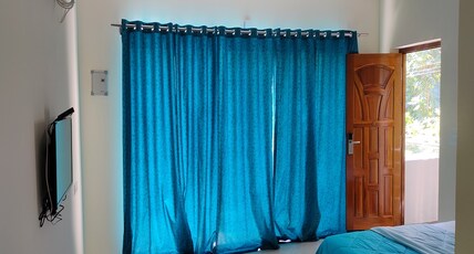 Nature Breeze Resort Room Type - Executive AC Cottage