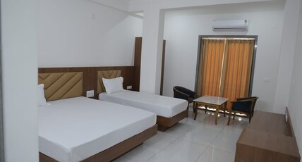 Raajsa Resort Deogarh Room Type - Deluxe 3 Occupancy Room