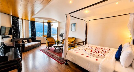 Manuallaya The Resort Spa in the Himalayas Room Type - Deluxe Room | Balcony | Bathtub Manuallaya The Resort Spa in the Himalayas Room Type - Deluxe Room | Balcony | Bathtub
