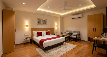 Yashobhoomi Expressway Hotel Grand Tashree Room Type - Luxury Room with Airport Pickup and Drop
