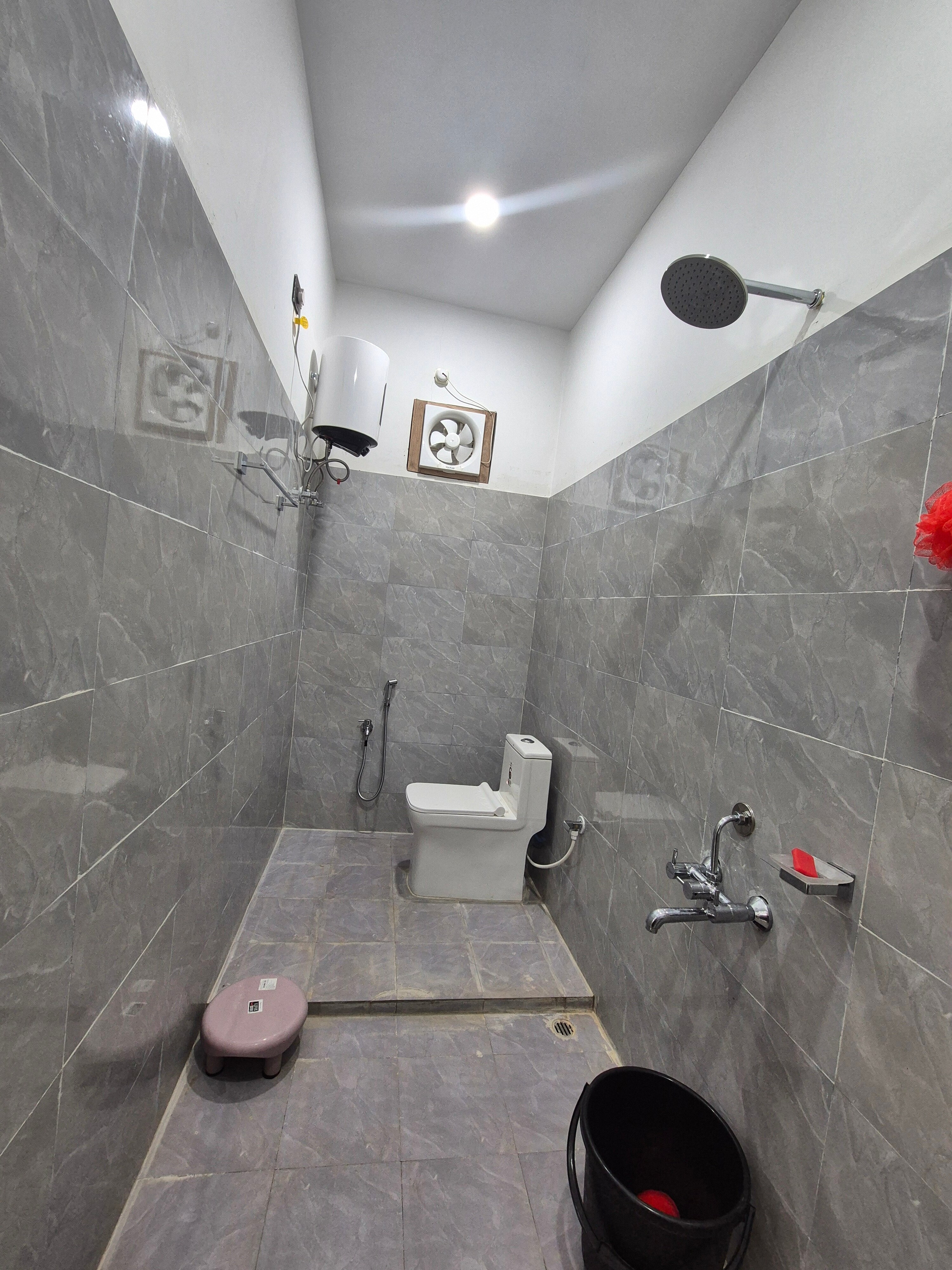 Arindi Homestay - Tap to explore photos