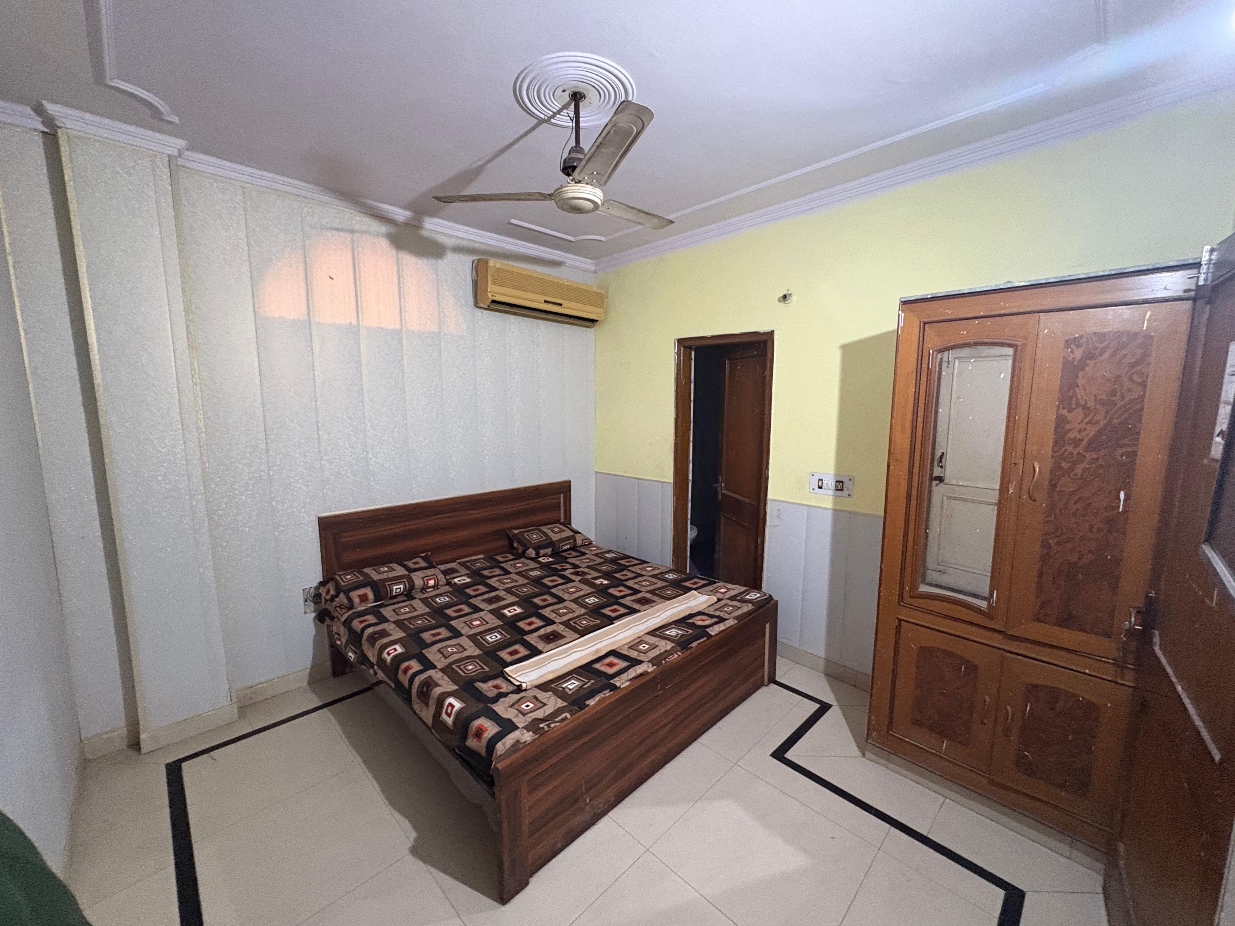 Hotel Yash Residency - Tap to explore photos