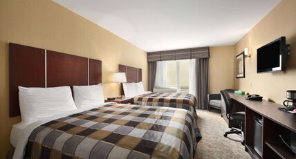 Days Inn by Wyndham Brampton Room Type - 2 Queen Beds, Non-Smoking